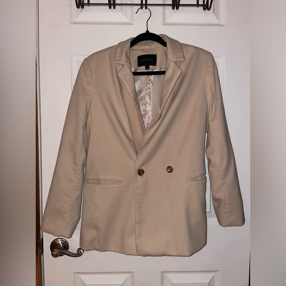 Banana Republic Women’s Double-Breasted Washable Cream Blazer Size